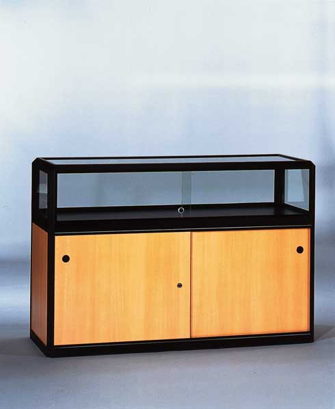 verhuur vitrines en balies