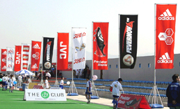 Bannermast Giantpole en Tripole, vlaggenmasten, giant vlagpole,