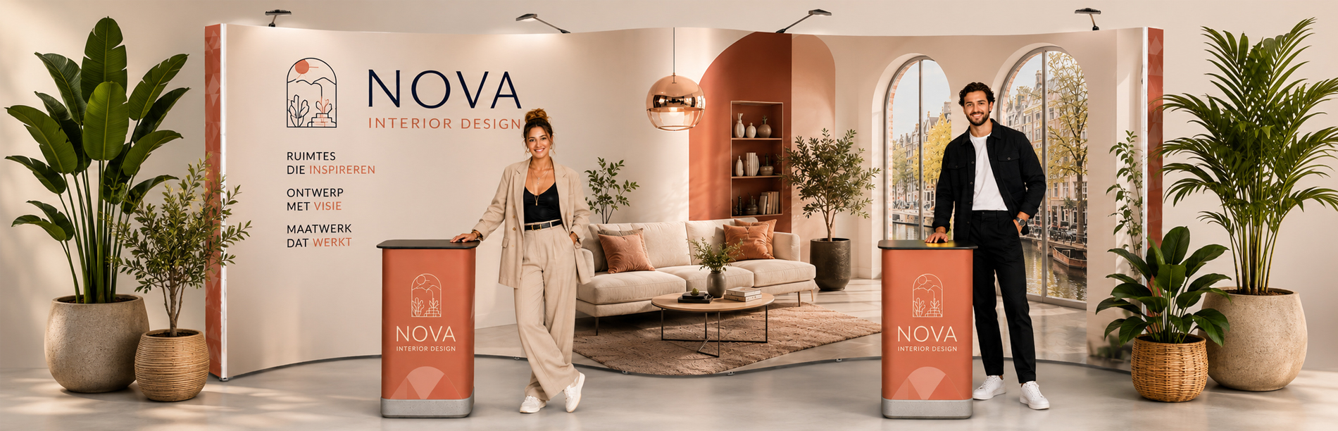Beursstand-Pop-Up-Excellent-boogvorm-gekoppeld-met-twee-balies