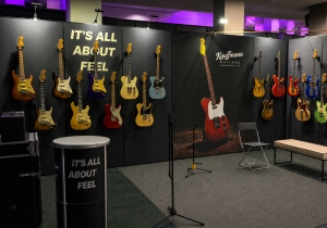 Easystand beursstand Kauffman Guitars Easystand beursstand Kauffman Guitars